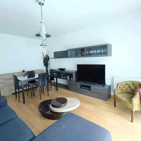 Centro Canovas * Касерес