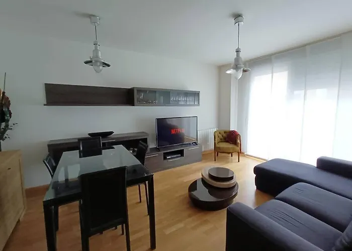 Centro Canovas Апартаменты